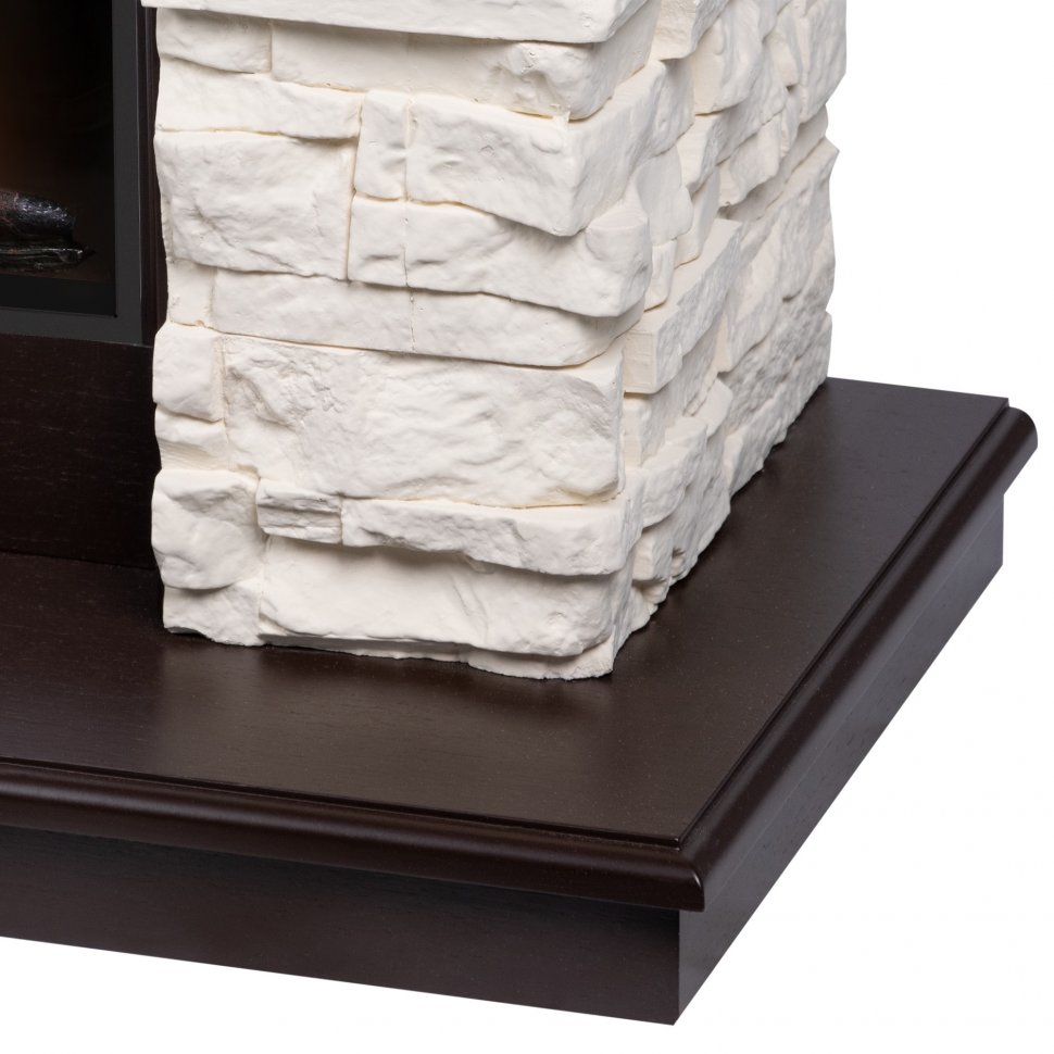 Каминокомплект Electrolux EFP/P-4220LS + портал Firelight Michigan 42/40/36 камень молочный/шпон темный дуб