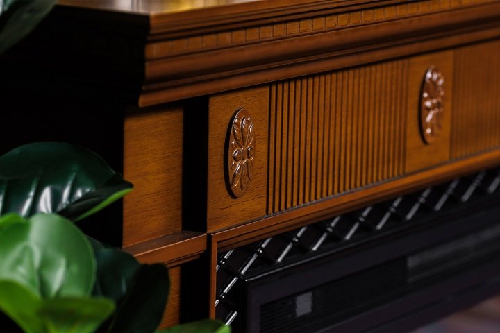 Каминокомплект Royal Flame Carlyle с очагом Vision 42 LOG LED орех с черным