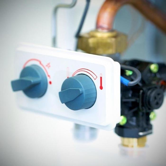 Проточный газовый водонагреватель MORA-TOP VEGA16E