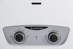 Проточный газовый водонагреватель Ariston Fast R ONM 10 NG RU