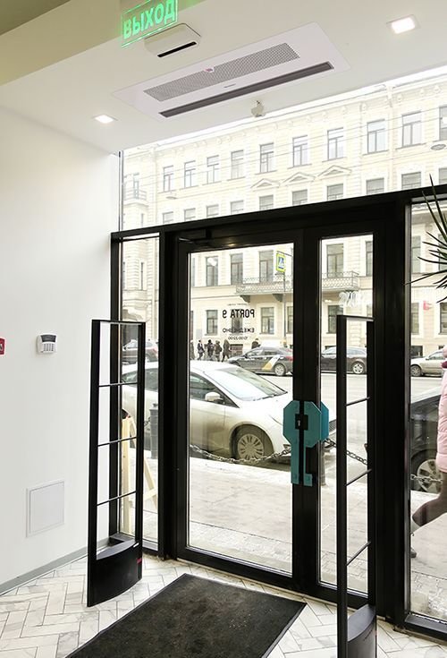 Водяная тепловая завеса Тепломаш КЭВ-44П4171W