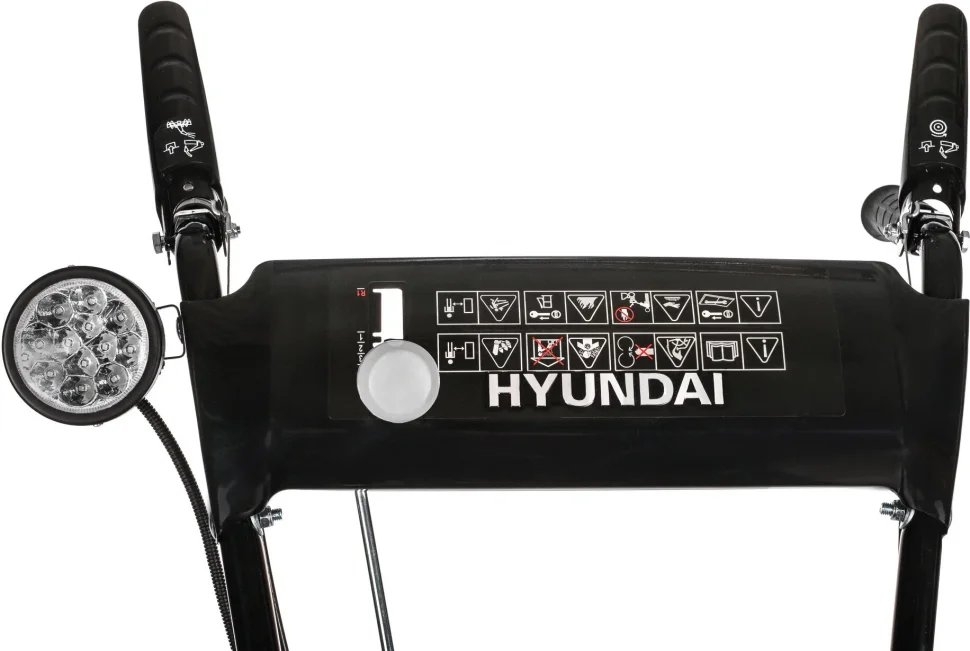 Снегоуборщик Hyundai S 5556 бензиновый